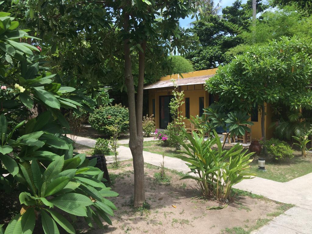 Hotel The Blue Parrot Ko Pha Ngan Exterior foto