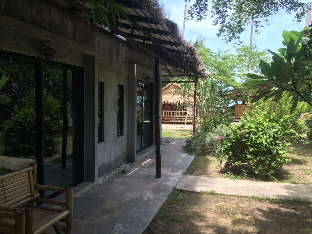Hotel The Blue Parrot Ko Pha Ngan Exterior foto