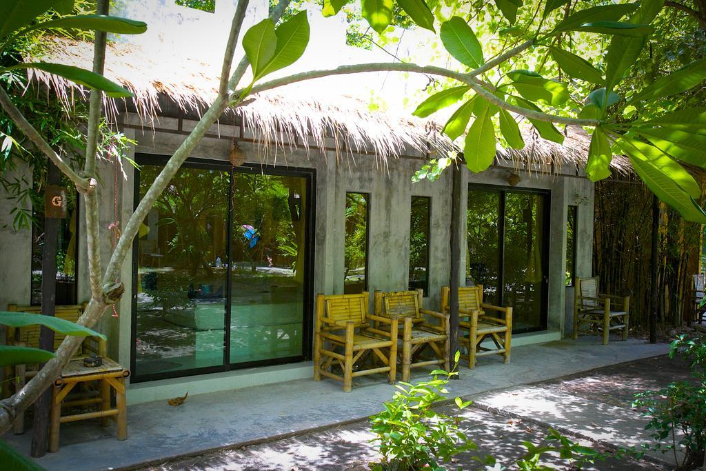 Hotel The Blue Parrot Ko Pha Ngan Exterior foto