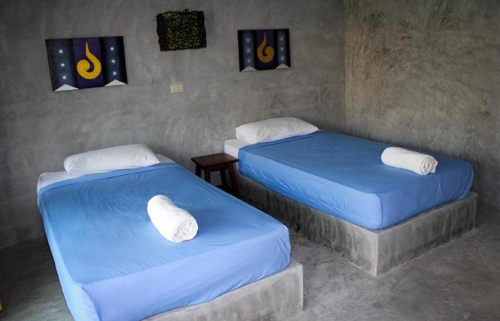 Hotel The Blue Parrot Ko Pha Ngan Zimmer foto